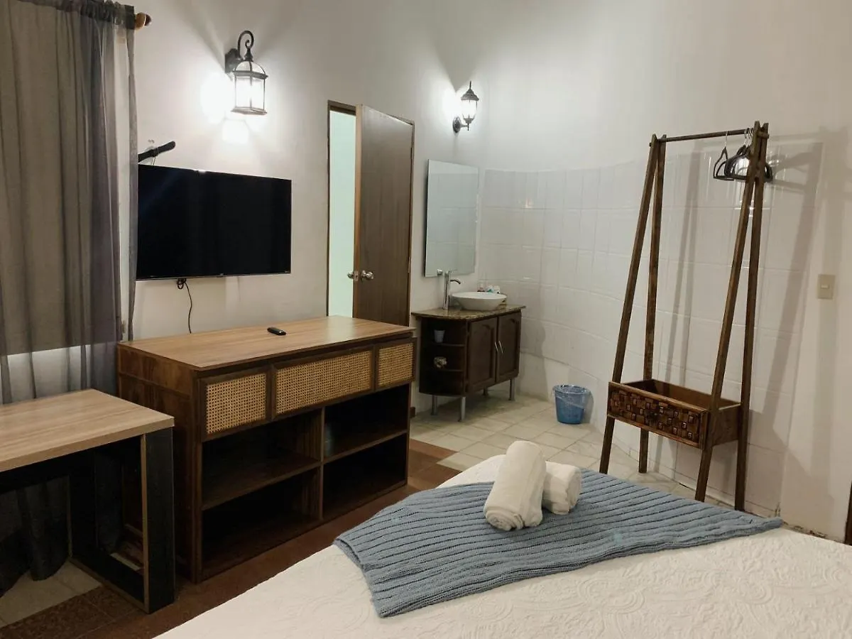 Casa Miranda Balbuena Hotel Guadalajara