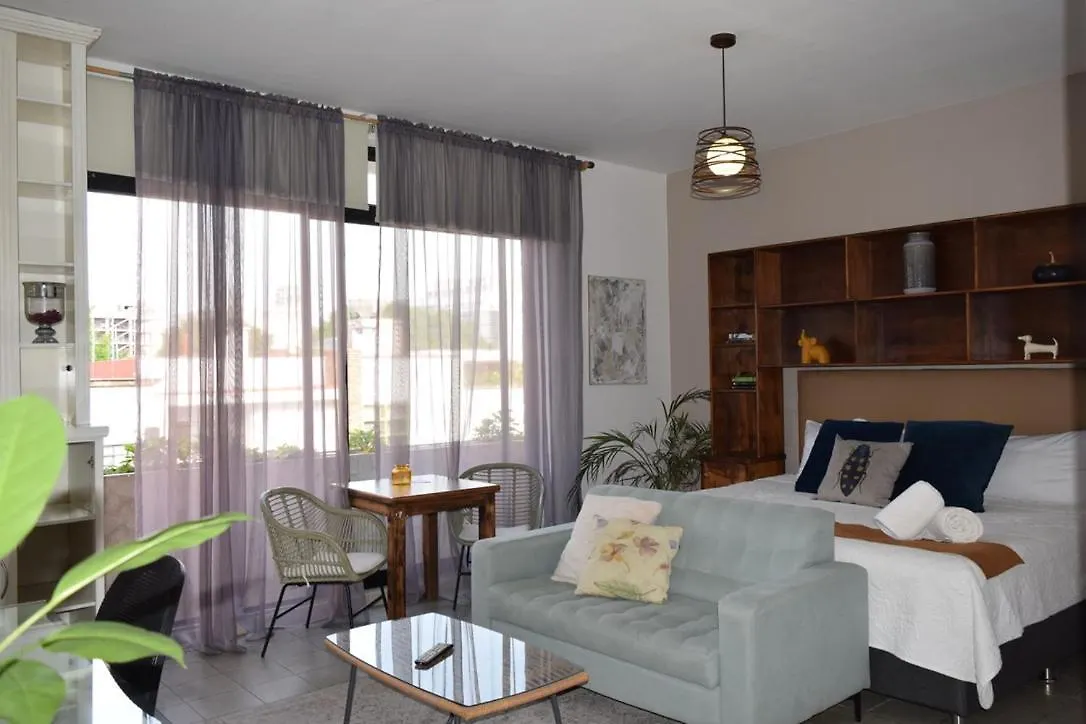 Casa Miranda Balbuena 호텔 과달라하라